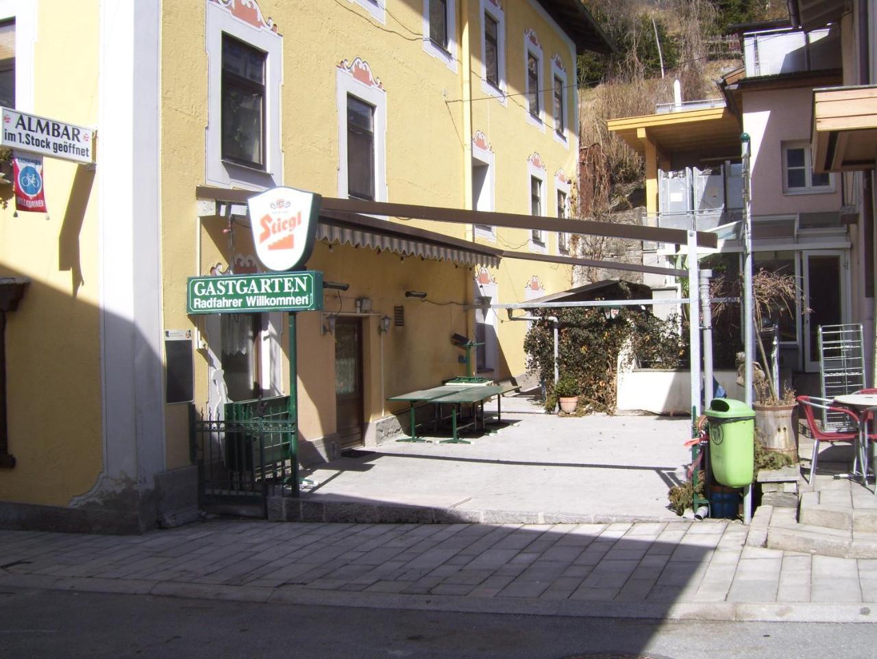 Gasthof Zur Post Taxenbach Exterior photo